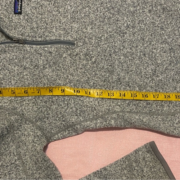 Patagonia Gray Pullover Jacket - Picture 3 of 6